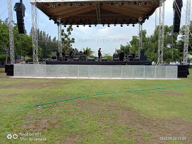mojo-2 รั้วกั้นคอนเสิร์ต