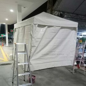เต็นท์พีระมิดล้อมผ้า
